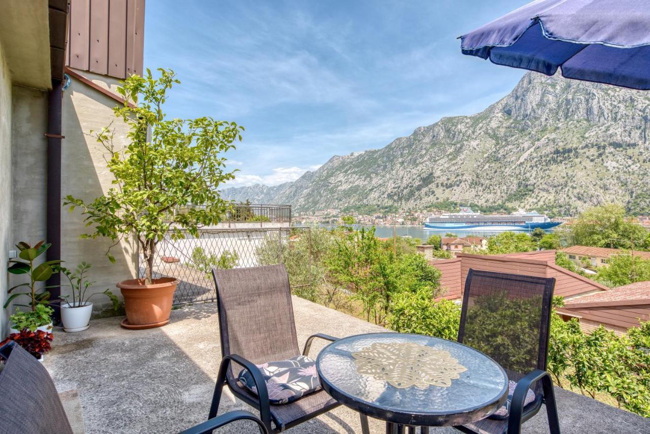 Milas Apartment Kotor Extérieur photo